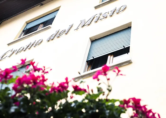 Hotel Crotto Del Misto 2*